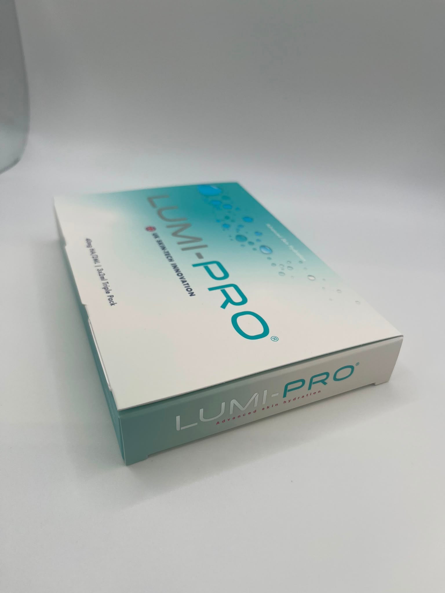 LUMI-PRO skin booster box and syringe